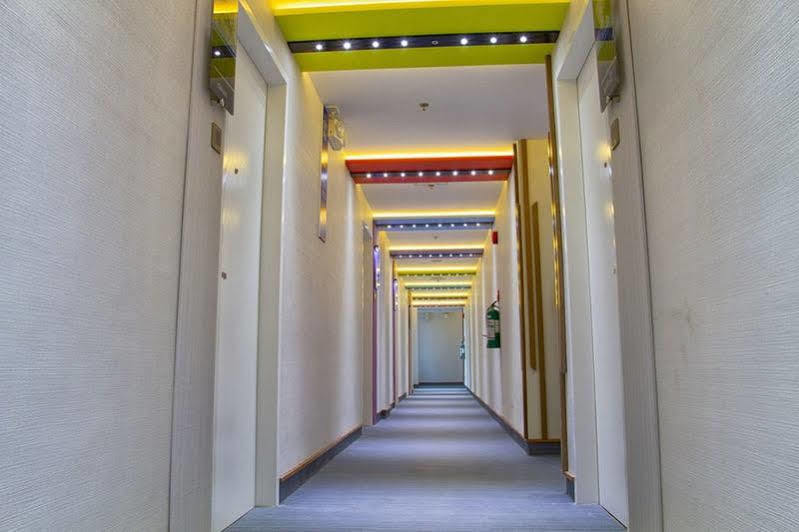 Icon Hotel North Edsa Ciudad Quezon Exterior foto